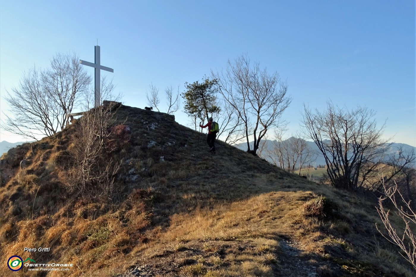 78 Risaliamo sul Monte Corno- Crus di Coregn.JPG